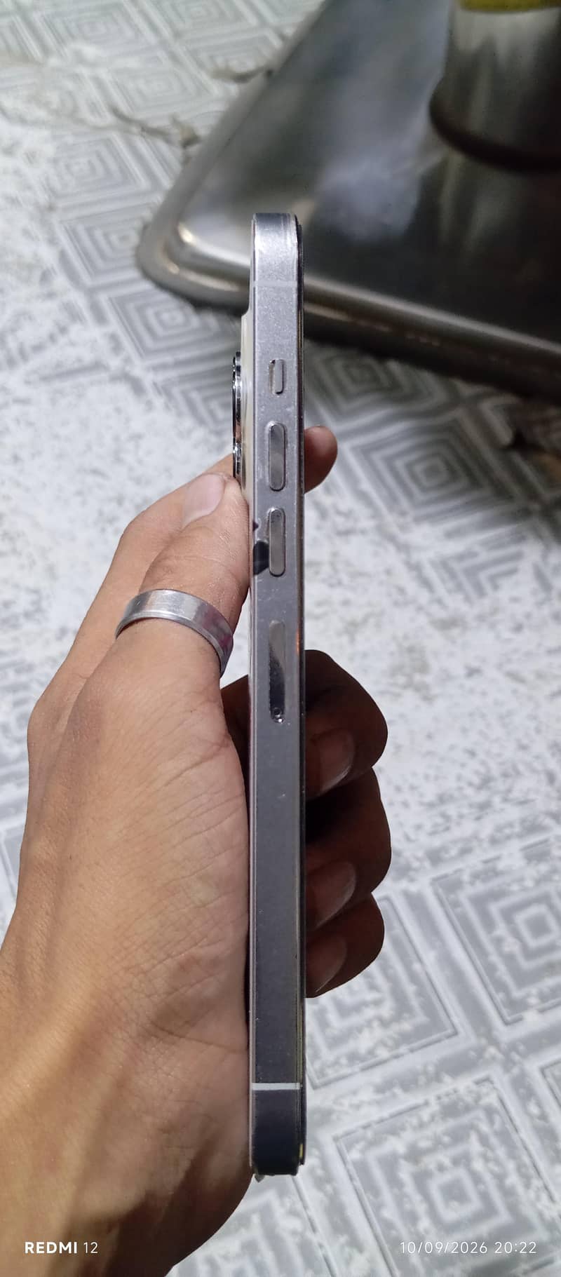Apple iPhone 13 Pro Max 2