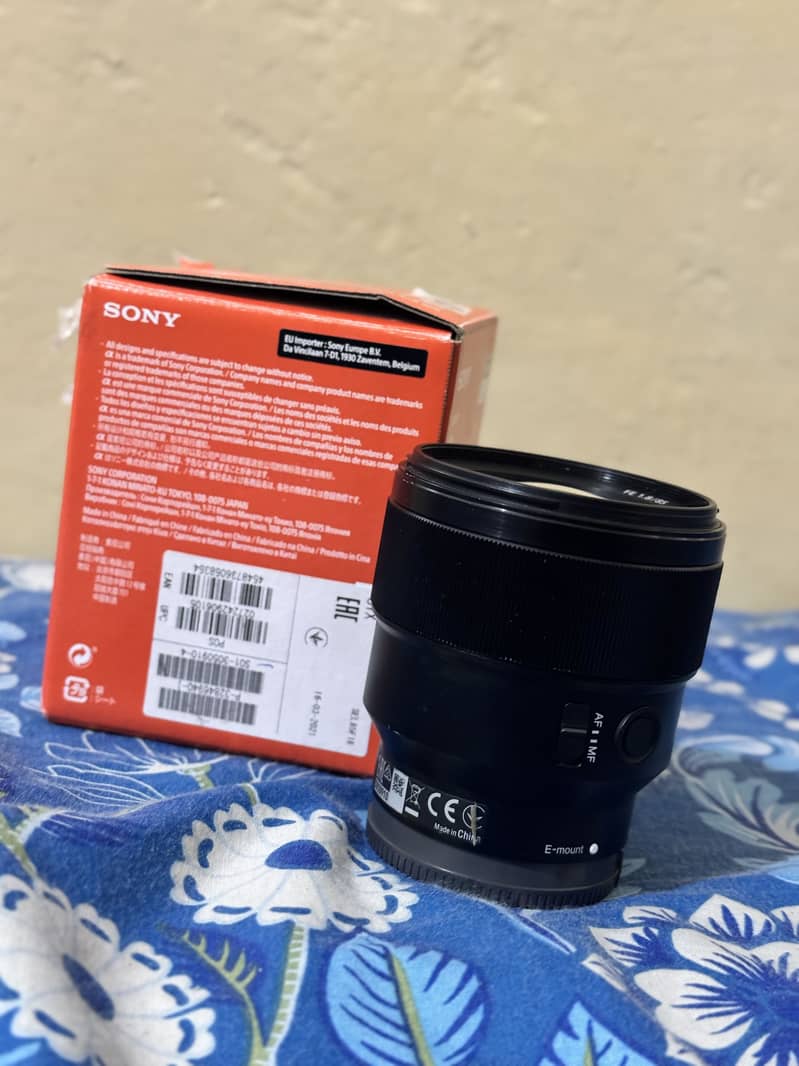 sony 85mm 7