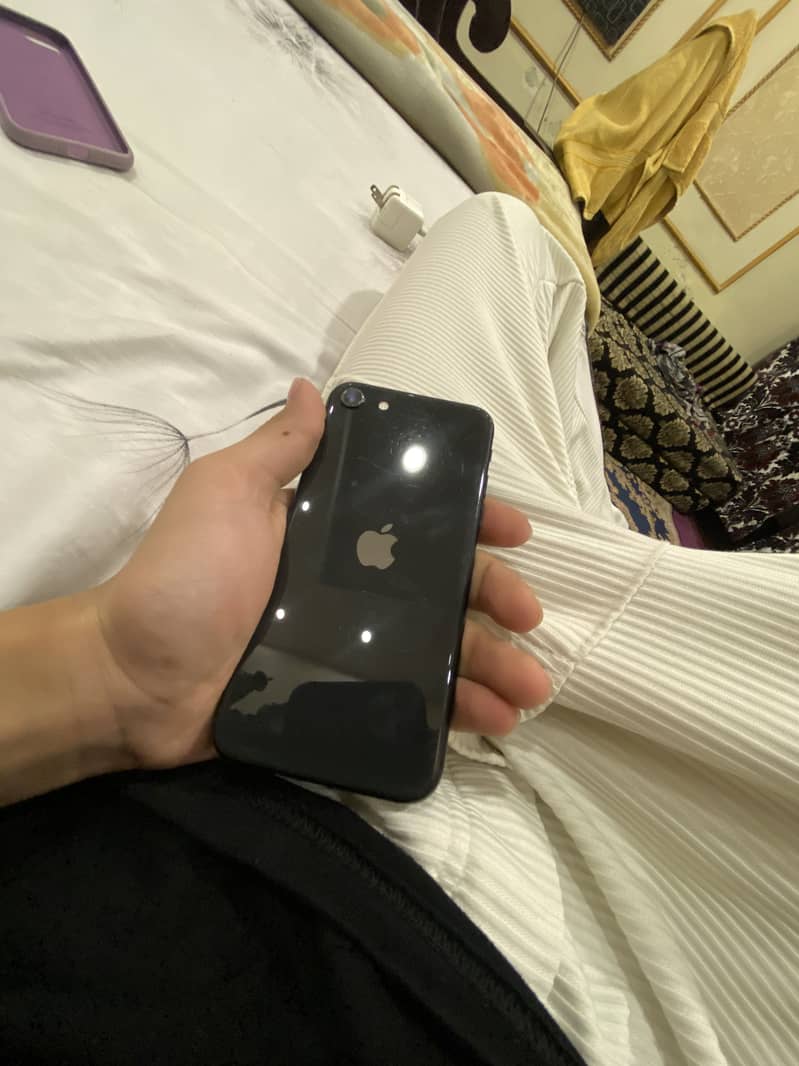 Apple iPhone SE 1