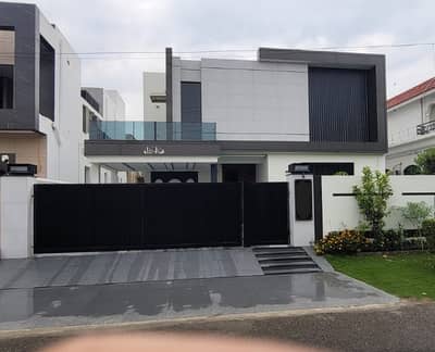 Fully Furnished 1 Kanal Modern Design House For Sale In DHA Phase 4 Block-BB Lahore