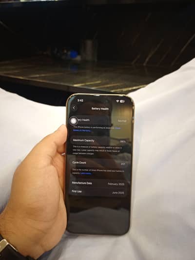 Apple iPhone 16 Pro Max