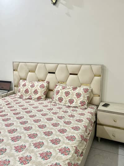 Bedroom set