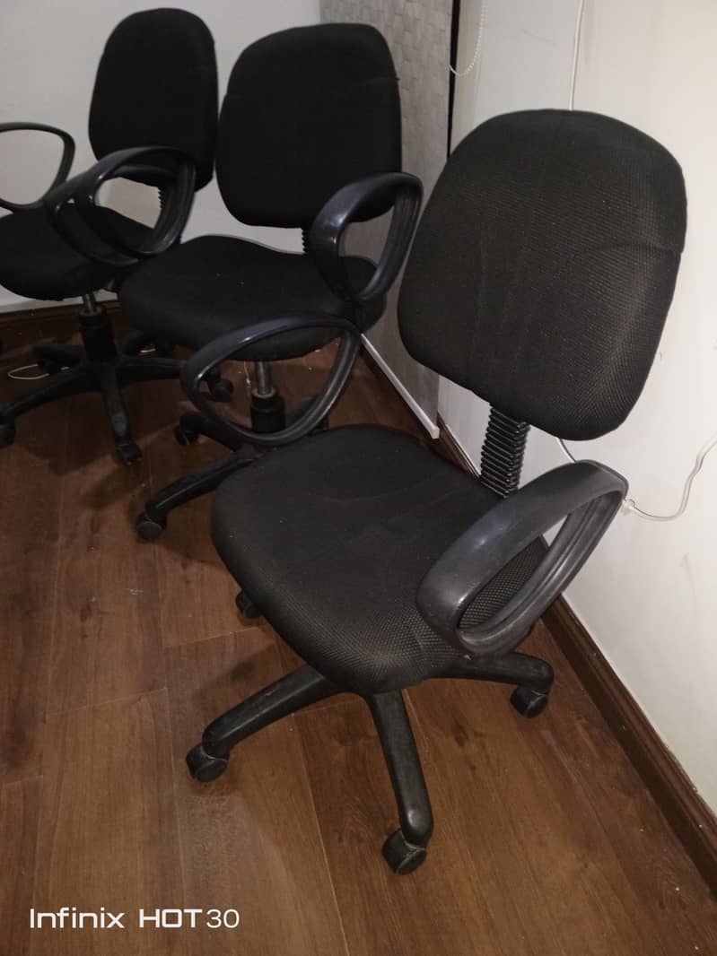 computer Chairs 0