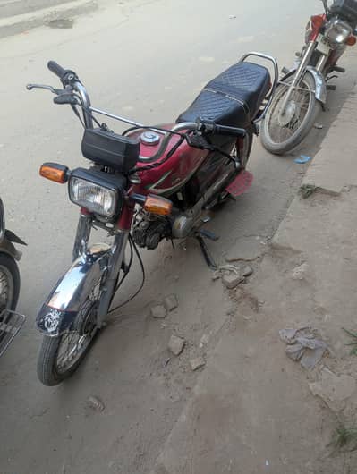 Honda CD 70 2015 model