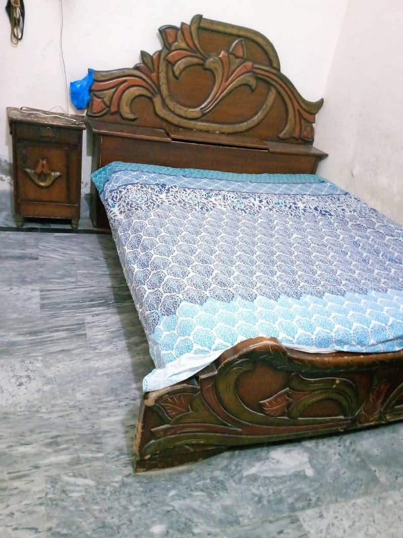 Bed and dressing 1