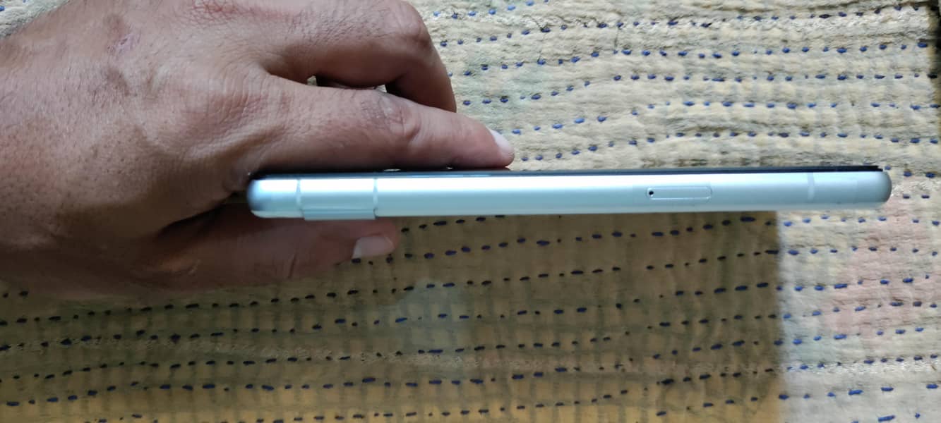 Google Pixel 7a 3