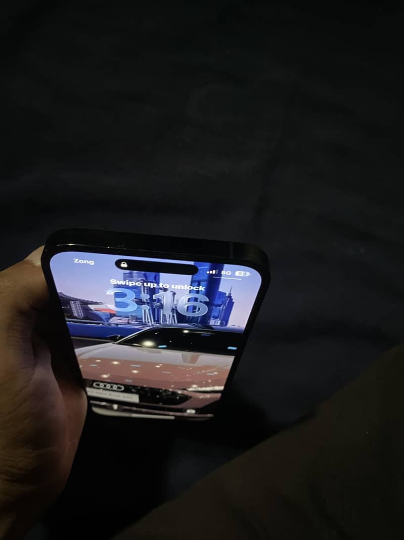 Apple iPhone 14 Pro Max 1