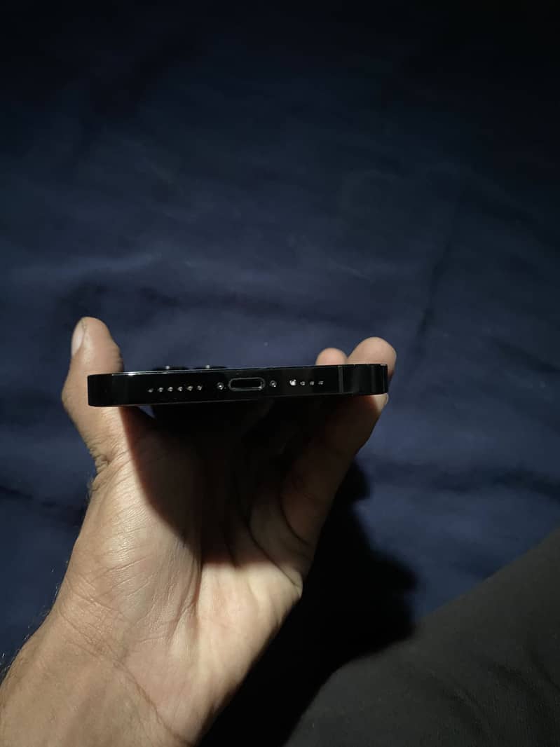 Apple iPhone 14 Pro Max 5