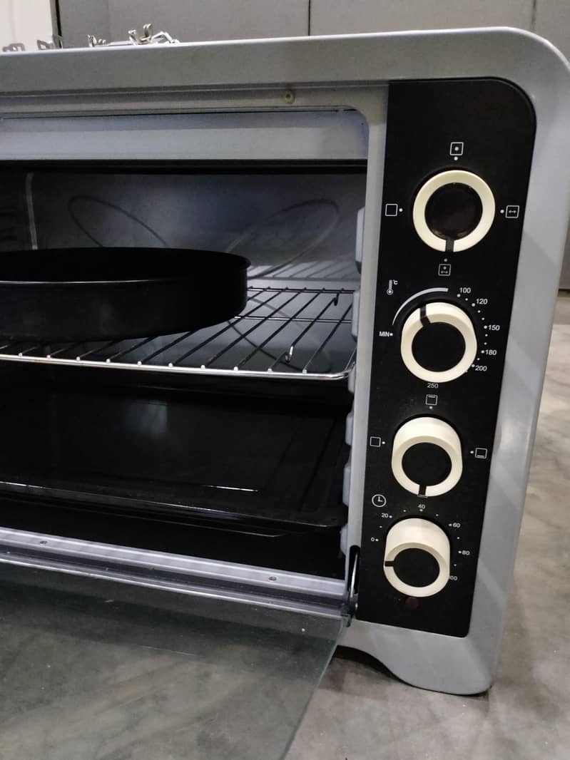 Baking Oven 7