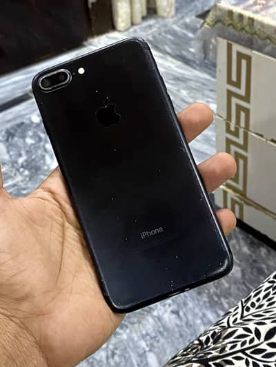i phone 7 plus 32gb non BP exchange possible 03064178199