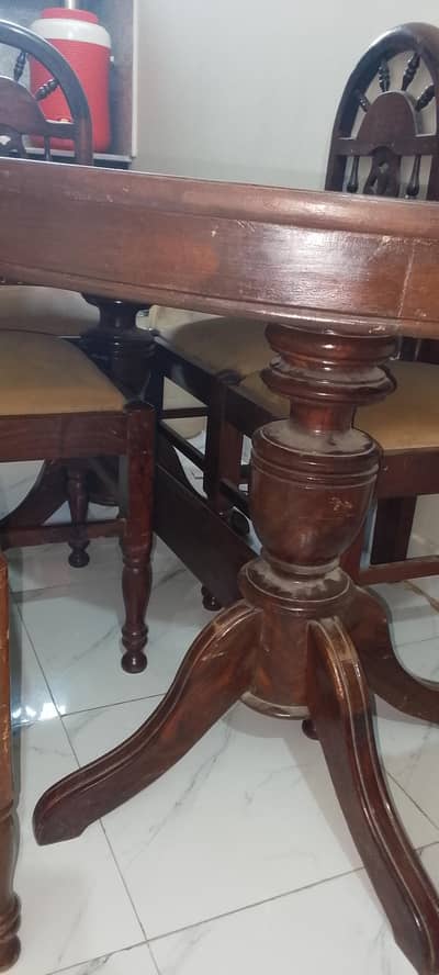 Dinning table+ 6seater