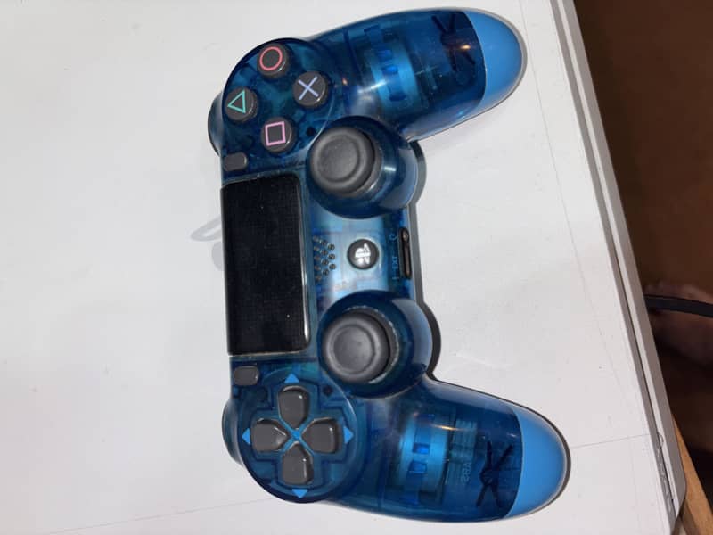 Ps4 slim 4