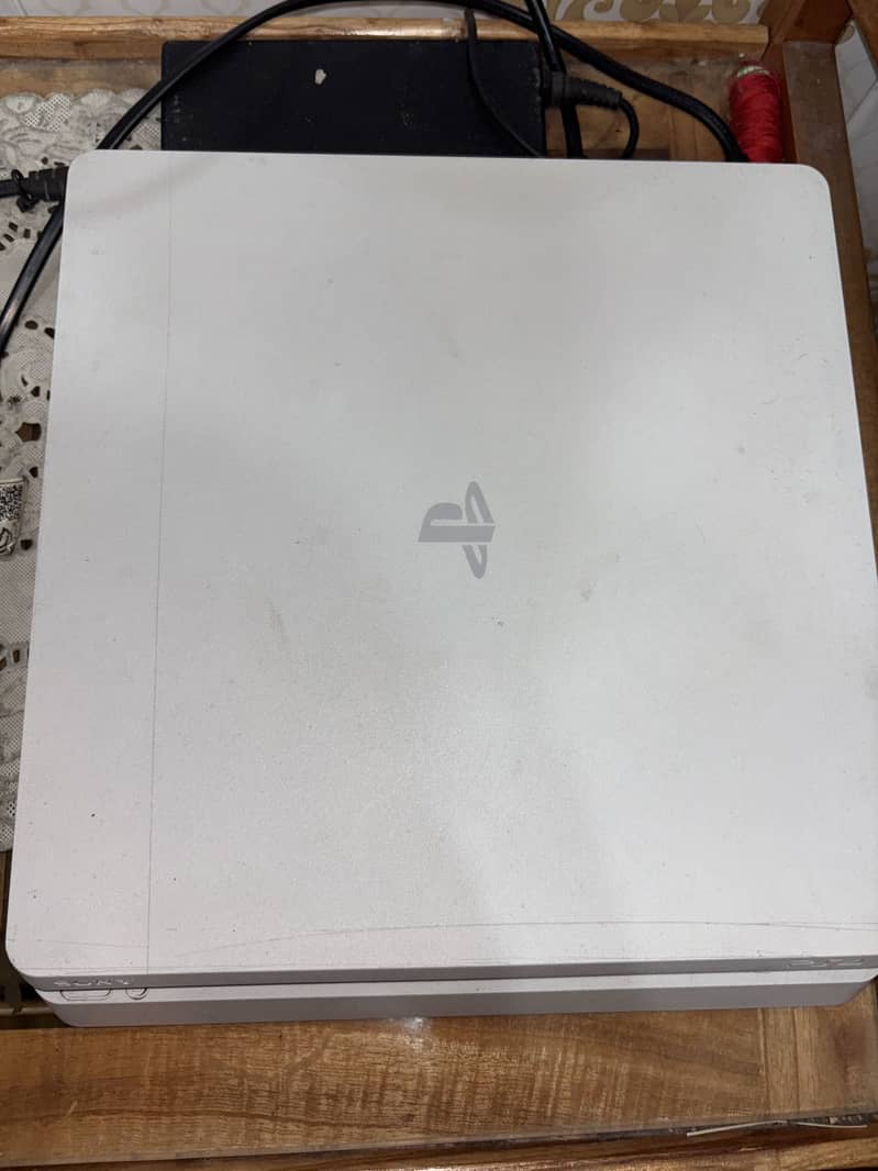 Ps4 slim 5