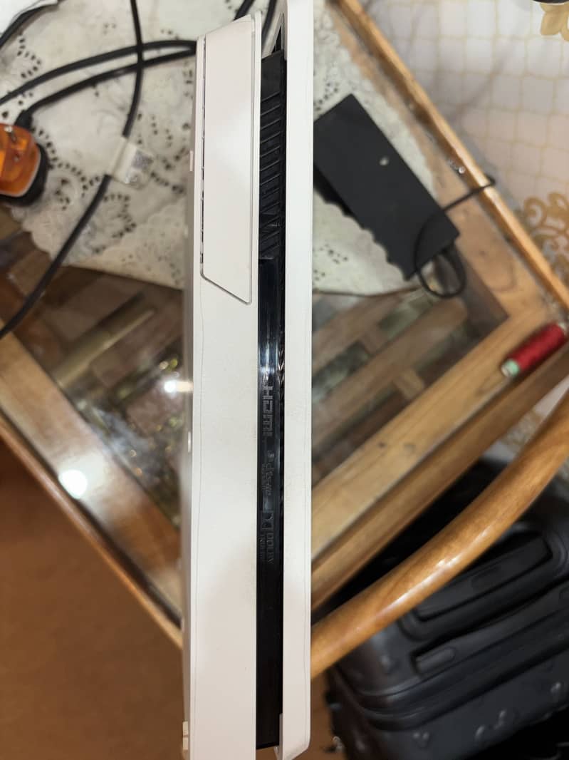 Ps4 slim 8
