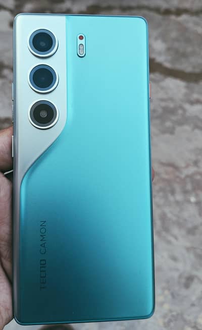 Tecno CAMON 40 PRO