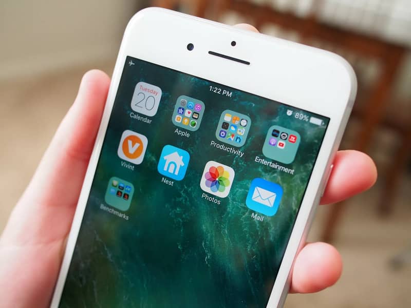 Apple iPhone 7 Plus 3