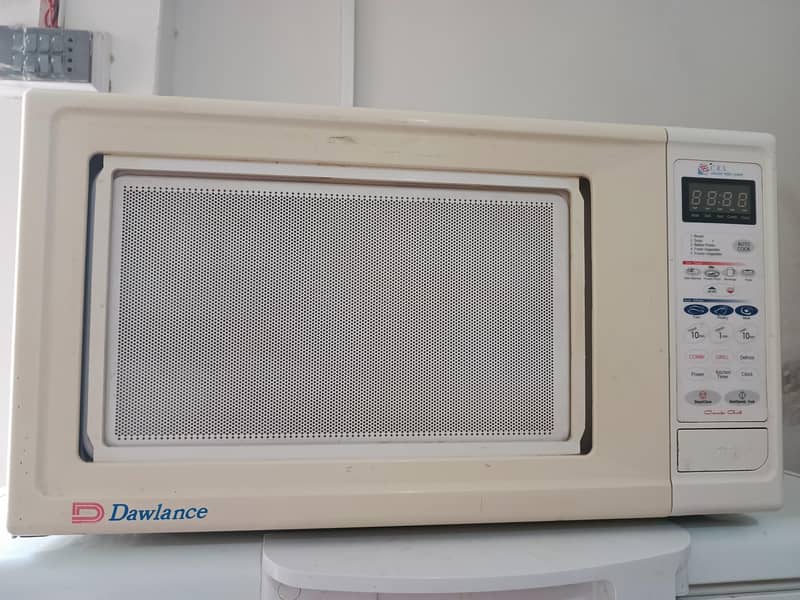microwave oven 0