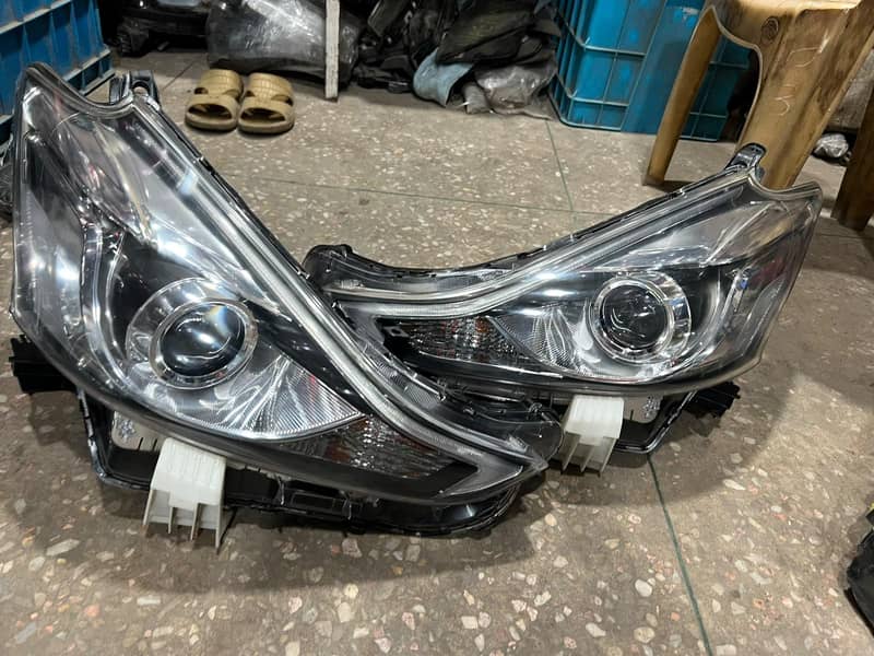 headlights 12