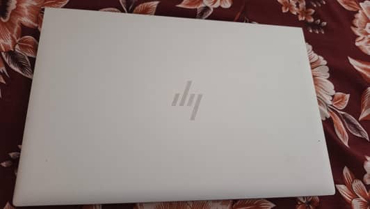 HP Elitebook 830 G8 , 11 Gen, toch screen