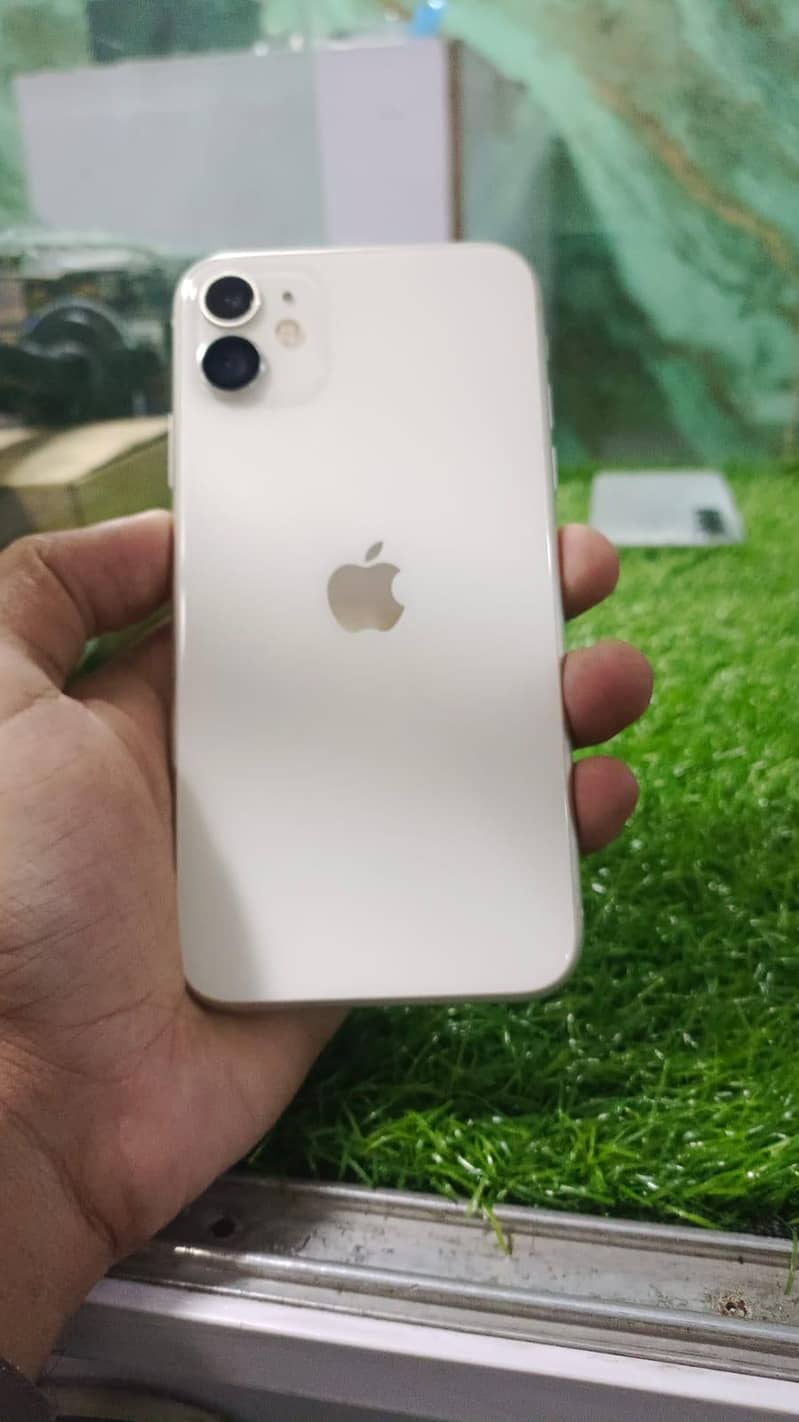 Apple iPhone 11 1