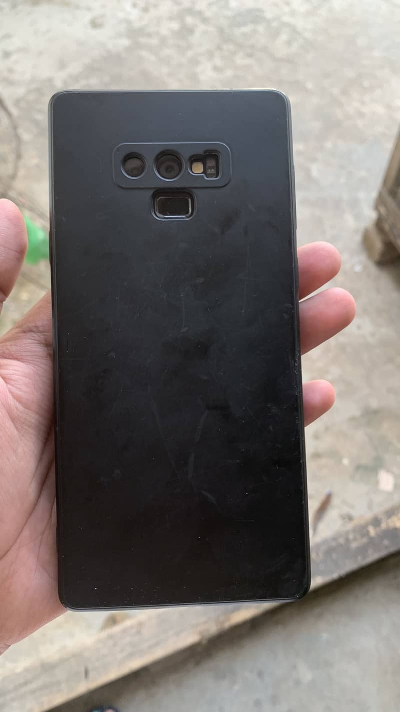 Samsung Mobile Note 9 4