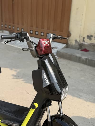 Metro ly super bike