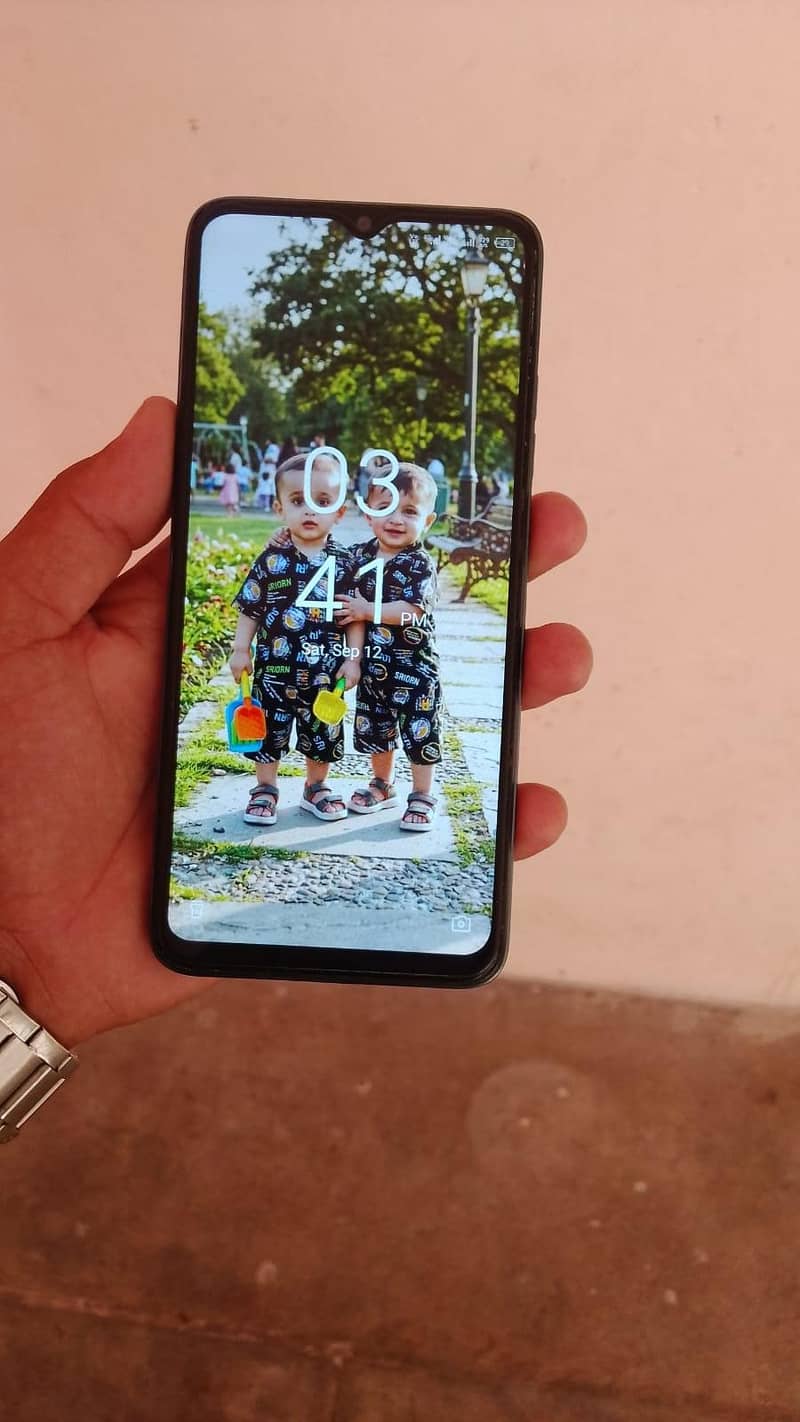 Tecno Spark 10C 4