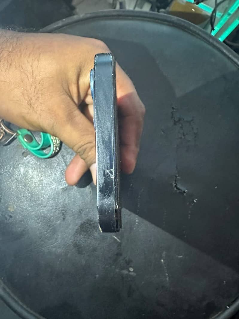 Apple iPhone 12 Pro 3