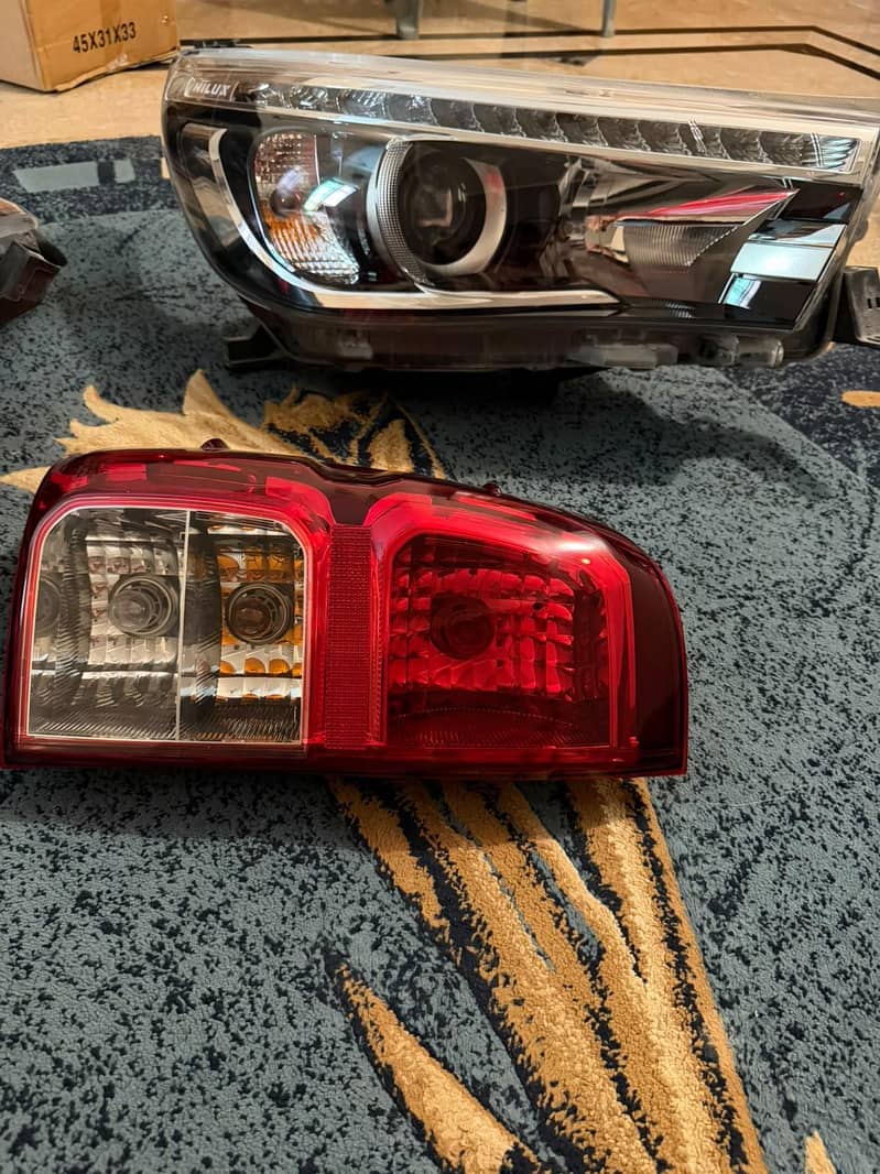 Used Headlights Set 2