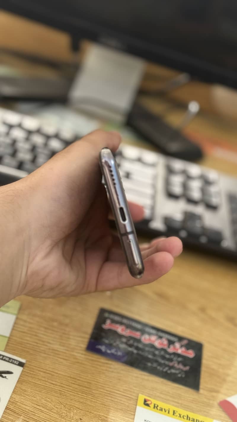 One Plus 7 Pro 4