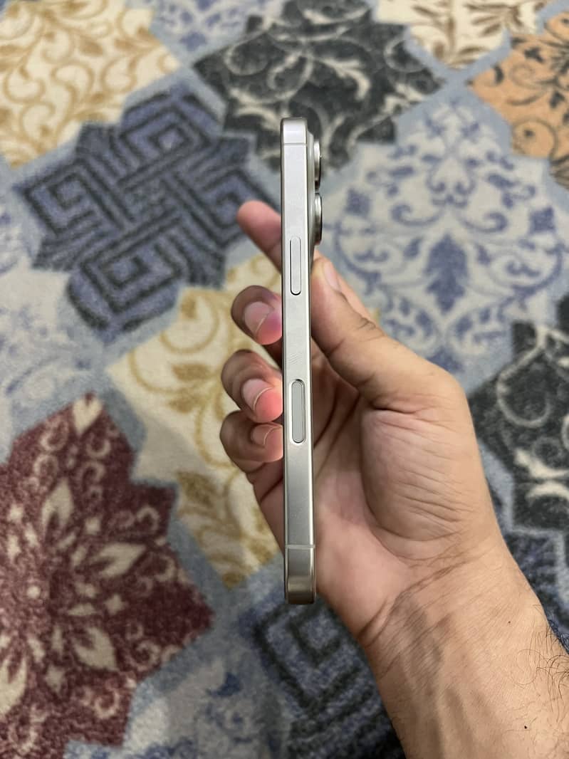 İPhone 16 pro 2