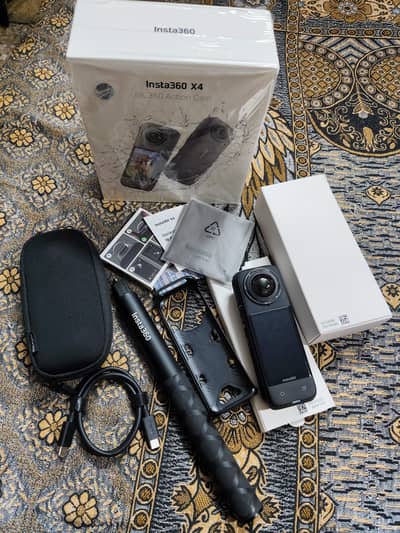 Insta360 X4 Complete Box + Invisible Stick | 10/10+++ Mint Condition