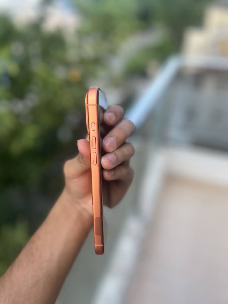 Apple iPhone 17 Pro Max 2