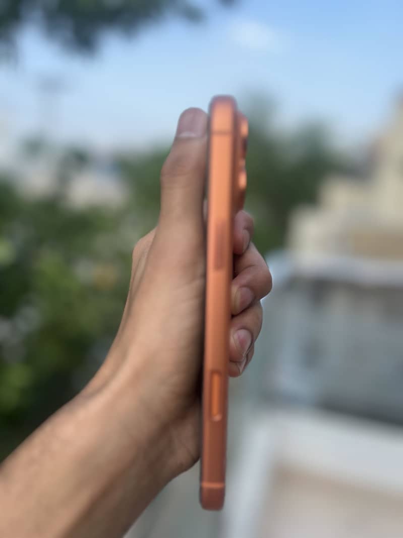Apple iPhone 17 Pro Max 3