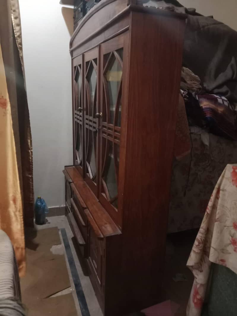 شوکیس 1