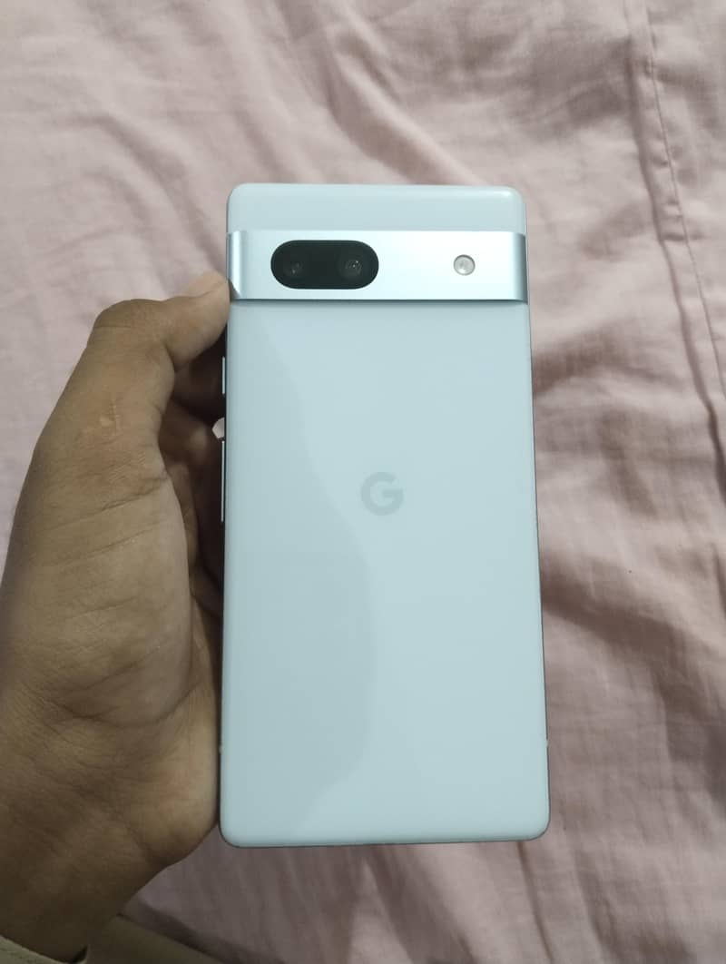 Google Pixel 7a 1