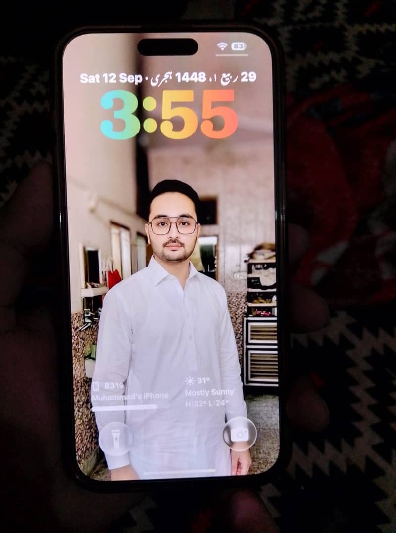Apple iPhone 15 Pro Max 3