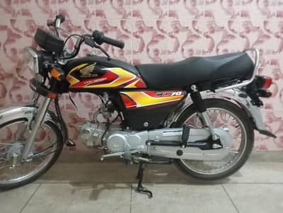 honda 70 black