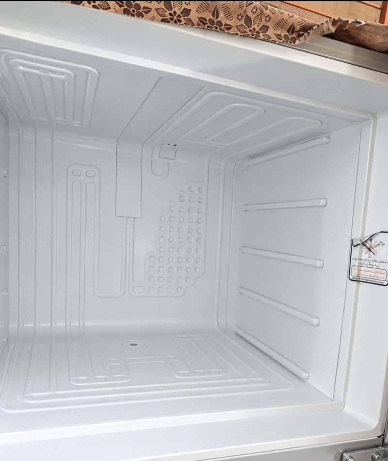 Dawlance Refrigerator 3