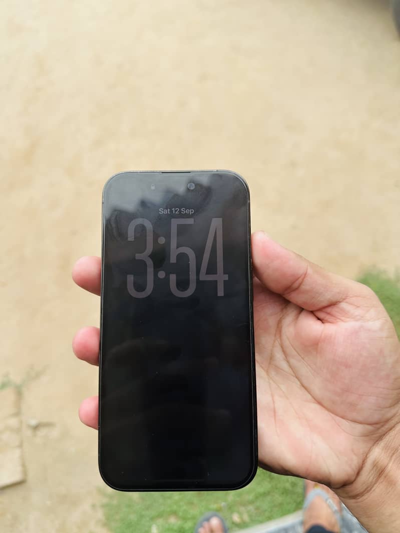 Apple iPhone 14 Pro 3