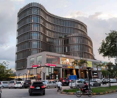 Office Of 6200 Square Feet Is Available For rent