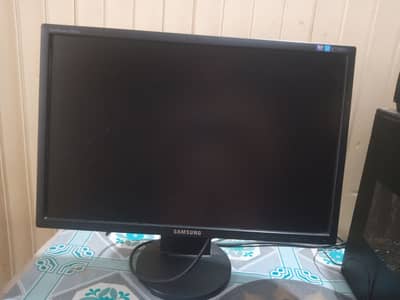 Samsung SyncMaster 2243SW 22" Full HD Monitor (1080p)