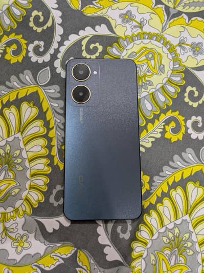 Vivo Y03T with box 4/64
