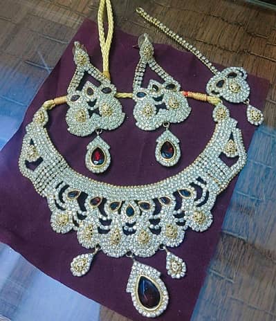 jewellery set