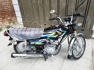 Honda 125 10/10 condition