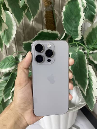 Apple iPhone 15 Pro