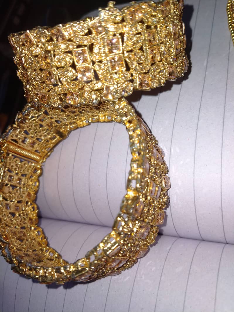 Bangles kaday 2
