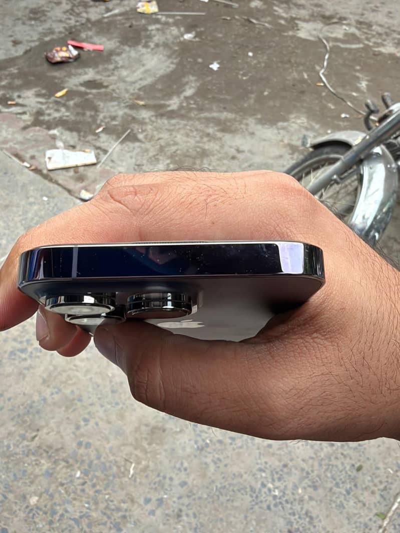 Apple iPhone 14 Pro 7
