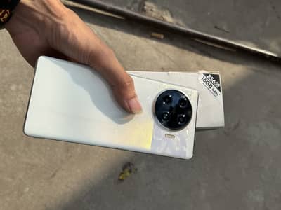 Tecno Spark 20 Pro Plus