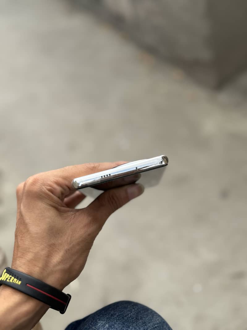 Tecno Spark 20 Pro Plus 4